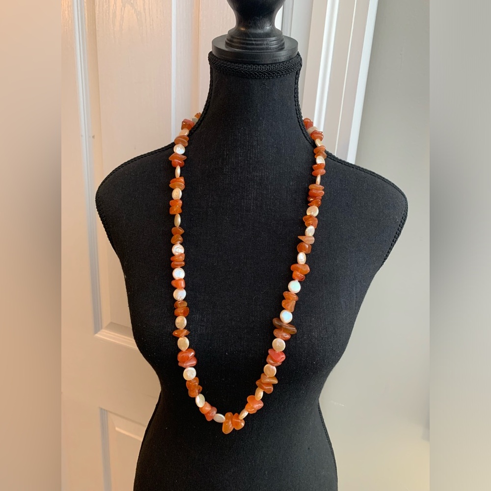 Orange agate long necklace with alternating peachy coin pearls